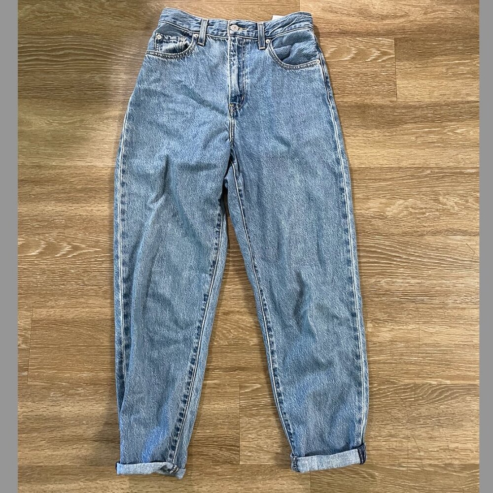 Levi's High Loose Taper Jeans
